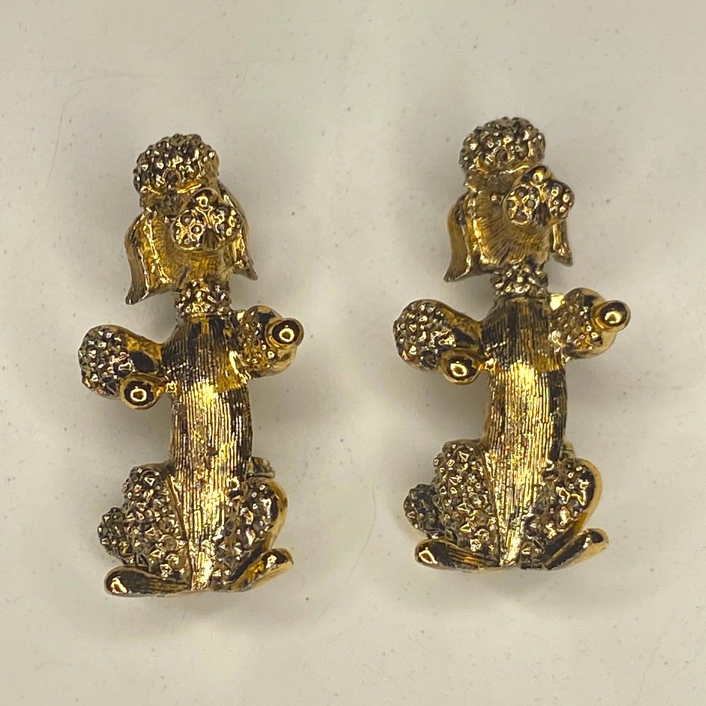 Gerry’s poodle dog scatter pin set vintage